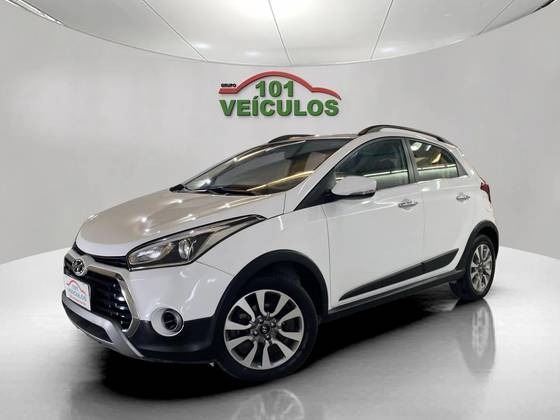 HYUNDAI HB20X 1.6 16V PREMIUM FLEX 4P AUTOMÁTICO HYUNDAI HB20X 1.6 16V PREMIUM FLEX 4P AUTOMÁTICO